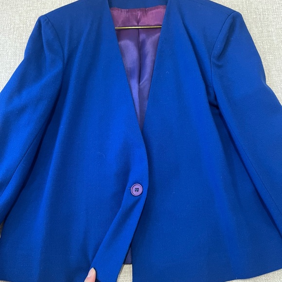 Worn Ideal Size 9 Bright Blue Shoulder Pad Blazer - Picture 2 of 5